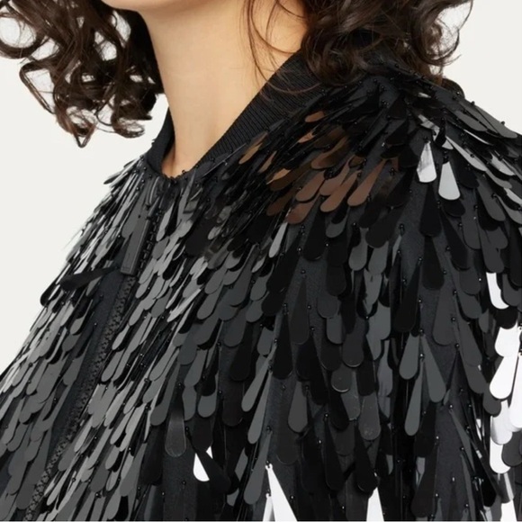 LAFAYETTE 148 NEW YORK PAILLETTE
LANTERN SLEEVE
WOOL & SILK BLEND
JACKET - Picture 5 of 13